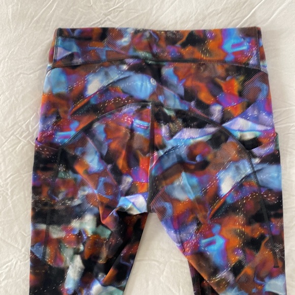 Lululemon Leggings - Picture 4 of 4